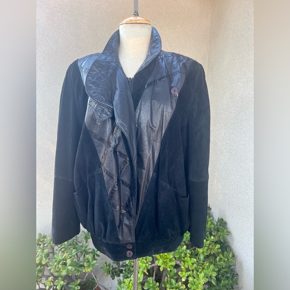Vintage 80s black suede bomber jacket big shoulders pockets 6 Dominic Bellissimo - Picture 11 of 12